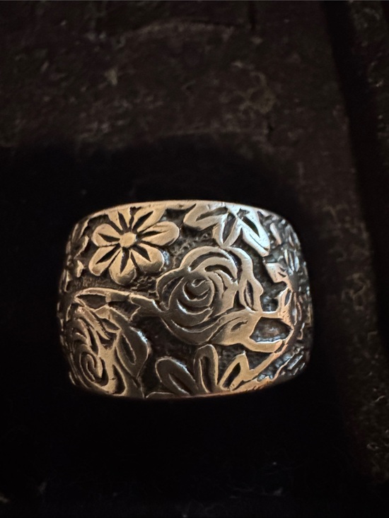 Silpada Jewelry - Silpada Floral Etched Wide Band Ring - Sterling Silver 925